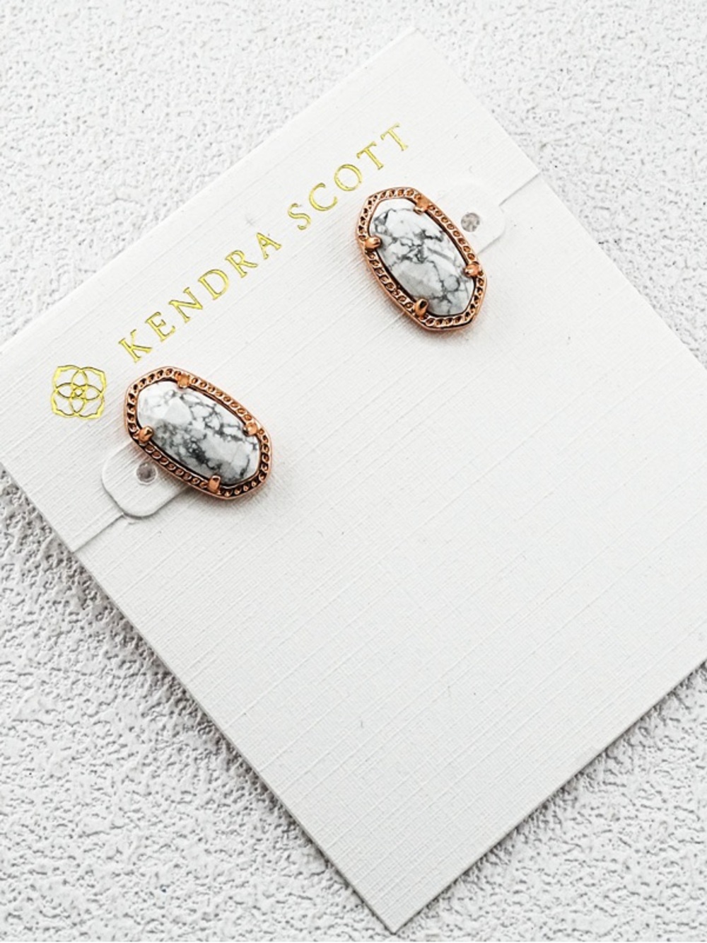 Kendra Scott White Howlite Stud Earrings in Rose Gold Frame